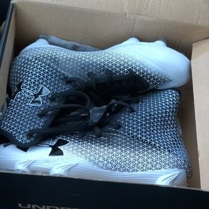 Under Armour highlights Lacrosse cleats